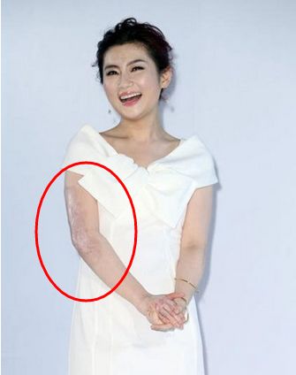 selinaŭ�������Ϊʲô���˹�ϵ������ �������Selina˭������