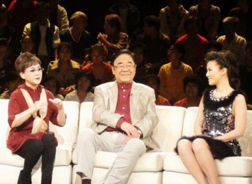 ���������һ���ԭ�� ���һ�����ɷ�Ф׿�ܼ��Ů���Ǹ�ʲô��