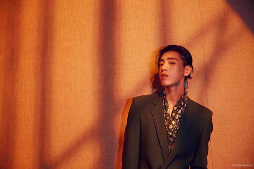 ������ǲ�������ѧ��ͬѧ���ϰ�Ƥ���� ǰŮ������������˭��Ƭ