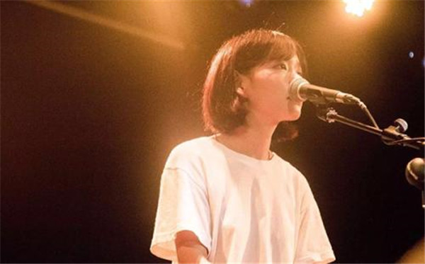 房东的猫王心怡是谁哪里人资料照 王心怡吴佩玲什么关系是情侣吗