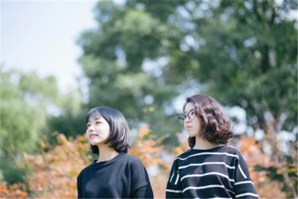 房东的猫王心怡是谁哪里人资料照 王心怡吴佩玲什么关系是情侣吗