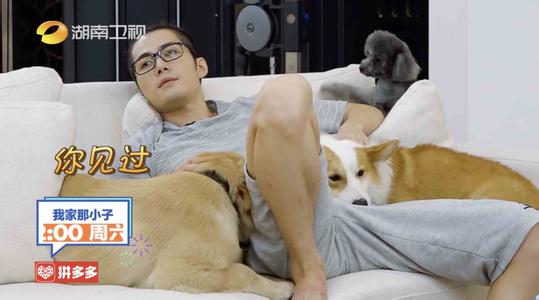 ��ѧ����ĸ�����С������û��ͯ�� ��ѧ���������������ͥ���