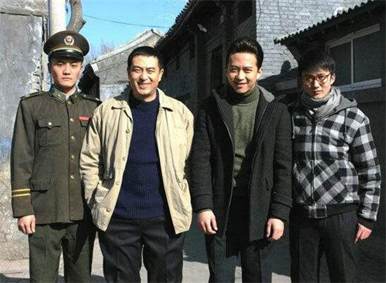 �����ĸ�ĸ��˭�����µĶ����� �������ϱ�����Ȼ�����ı���