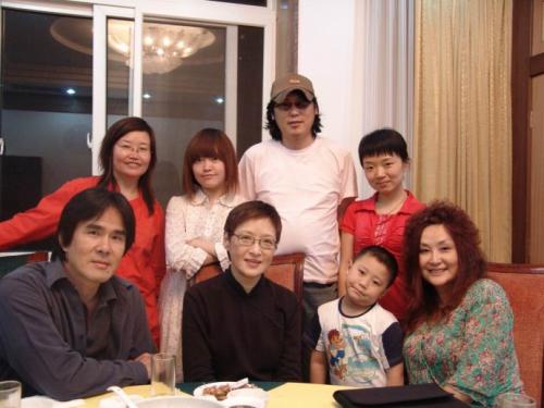 胡因梦有过多少男人和谁生了女儿 胡因梦女儿胡洁生现状