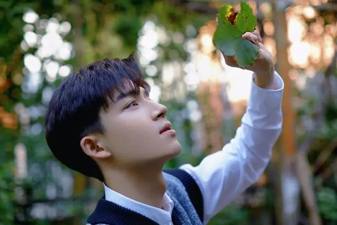 王星越15岁上大学怎么考上中戏的 王星越个人资料身高简介演过啥