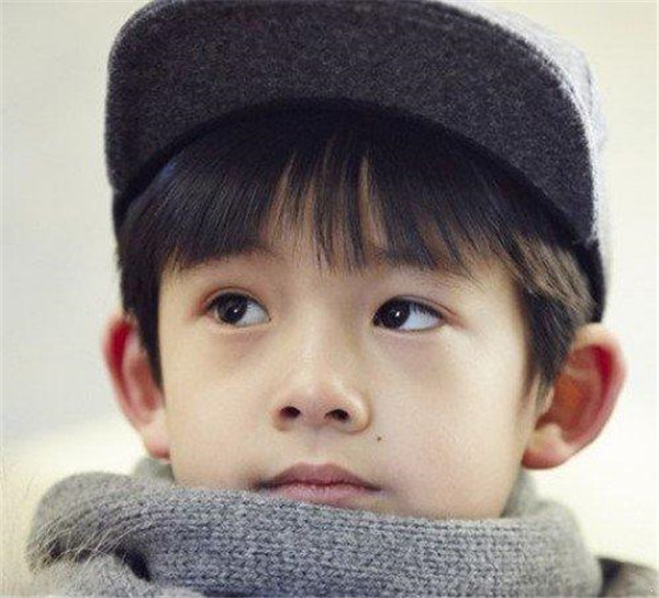 ���ຢ����˭��������ΰ���� �������䳤�û���������ΰ�Ա���Ƭ