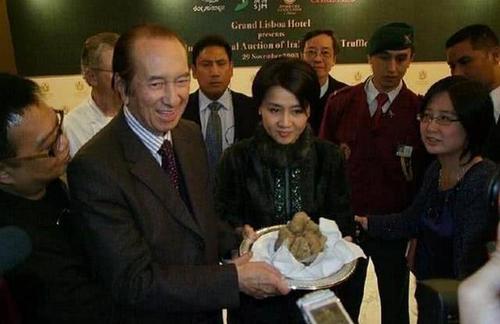 �κ��������˭��Ǯ �κ�����ʲ�������700�ڻ���5000����ô����