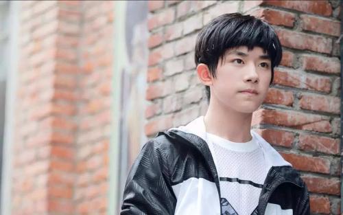 ����ǧ����Ůͬѧ�����Բ������ʮ�� ����ǧ��Ů������������˭