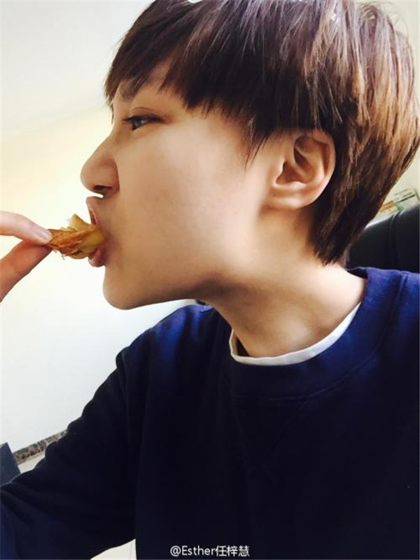 公司签约演员,喜剧研习社是该公司旗下团队,任梓慧也是团队队员之一