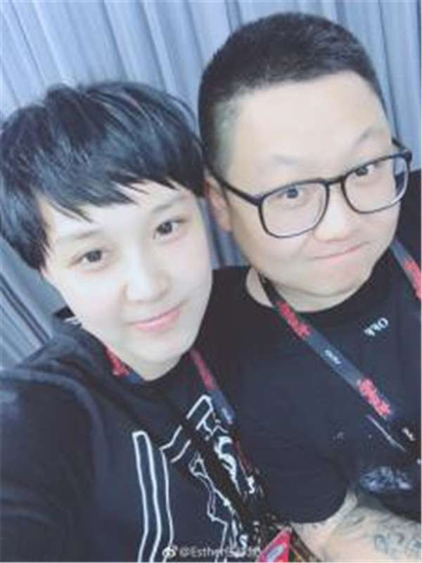 任梓慧是贾冰的老婆吗什么关系 任梓慧为什么跟着贾冰怎么认识的