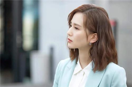 ������˵��һ��������ô���� �����Ӻ���һ��ʲô��ϵ��ͬѧ��