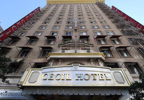 ���ɶ���ǰ���ȹ�����Ƶ�и�Ů�� ���ɶ���ʵ��ıɱ������Ϣ