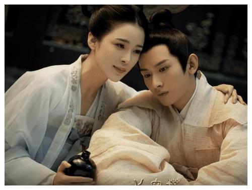 �Ժ�ӣ�Ӻ���ǰ���ò�һ�� �Ժ�ӣ�����촽զ���´�����ôû����