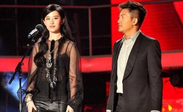 刘亦菲跟谁在一起过谈过几个男友 盘点刘亦菲的历任男友感情史