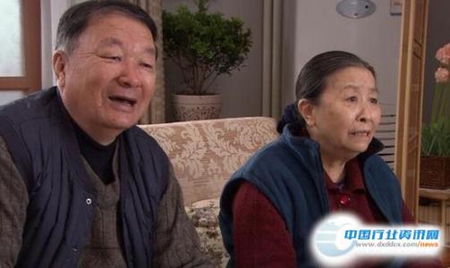 ���ٻ������м������Ӷ����Ǹ�ʲô�� ���������ٻ���Ů����