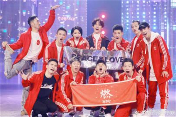 ������������������� �������û��Ů���������׹���������˭