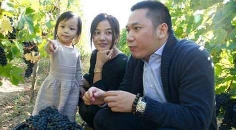 黄有龙怎么突然有钱的身价 黄有龙靠什么发家的发家史揭秘