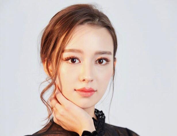 ���ȸ����������ĸ������˸�ĸ��� �������ż�����ʷ����������