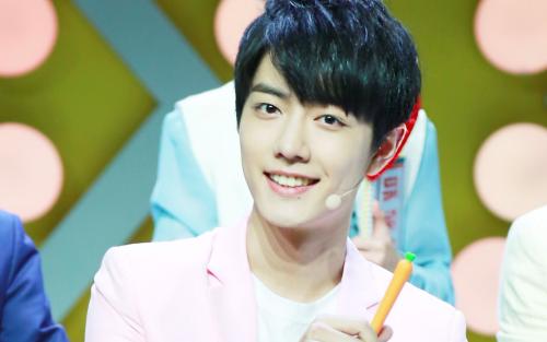 ˭����Фս��Դզ��ô�� Фս��������ǩ�˼�������Ϊ�θ�����Դ