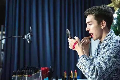 �Ա�����������������۱��� �����Ϊʲô��ô��Ǯ�Ҿ�������Դ