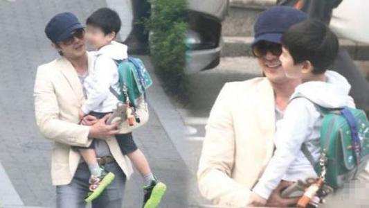 �Ŷ�����СӢ���氮�������״������� �Ŷ���Ϊ��ѡ���СӢ