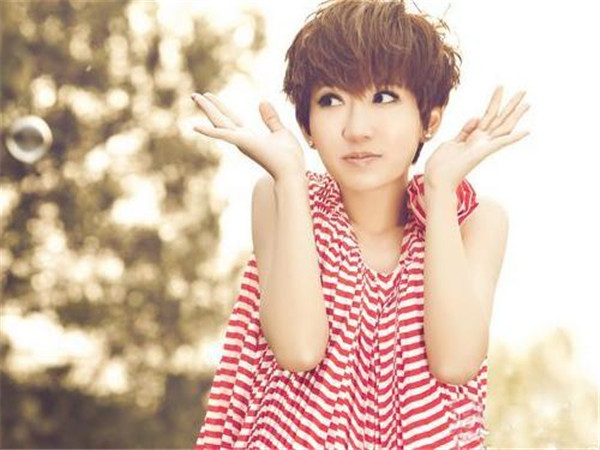 �鳽��ͥ����̫�ֲ���ĸ��˭��Ƭ ��Ů�鳽�����˱�������ô����