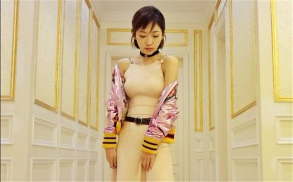 �鳽��ͥ����̫�ֲ���ĸ��˭��Ƭ ��Ů�鳽�����˱�������ô����