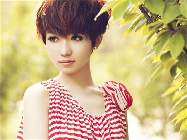 �鳽��ͥ����̫�ֲ���ĸ��˭��Ƭ ��Ů�鳽�����˱�������ô����