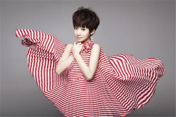 �鳽��ͥ����̫�ֲ���ĸ��˭��Ƭ ��Ů�鳽�����˱�������ô����