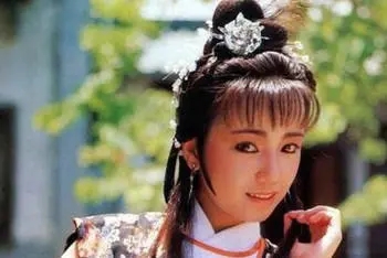 为什么邓萃雯提到江华落泪 邓萃雯江华当年事件始末回顾