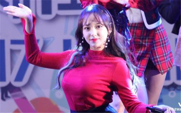 ������Ůѩ�𼵶ʳ��캦��ˤ�Ӳ����� ����˵������ѷ�����͵Ц