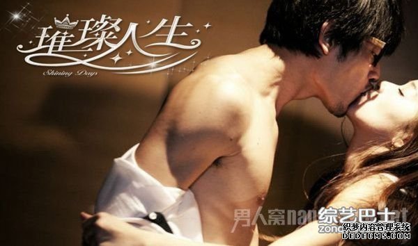 ���������ж����Ϸ��Ϸ��λ���� ������Ϸ��Ϊ������������