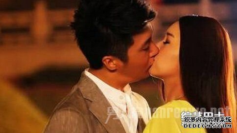 ���������ж����Ϸ��Ϸ��λ���� ������Ϸ��Ϊ������������