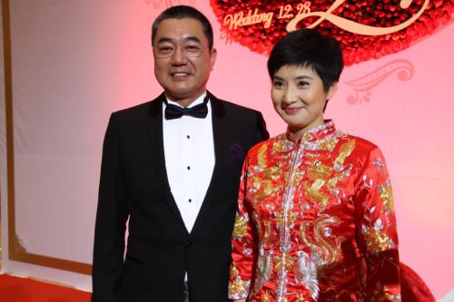 �����м��λ���ǰ����˭ ������������֣�����Ƕ�����Ů����Ƭ