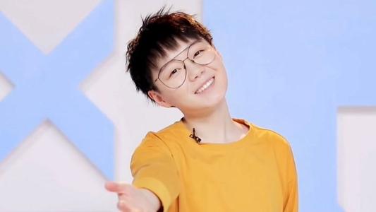 �ഺ����������������Ů�������ϼ�鳤���� ������������˭ͼƬ