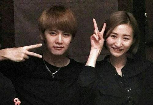 �μ���Ϊ��Ȣ������ �μ������������Ҿ��ж�úͻ������͵Ĺ�ϵ