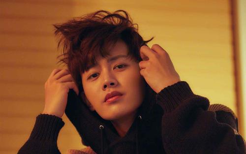 �μ���Ϊ��Ȣ������ �μ������������Ҿ��ж�úͻ������͵Ĺ�ϵ