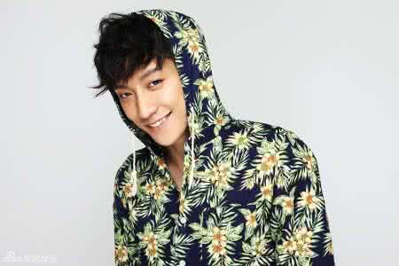 乔任梁是怎么死的遗体肚子不对劲死因揭秘 乔任梁父母现状