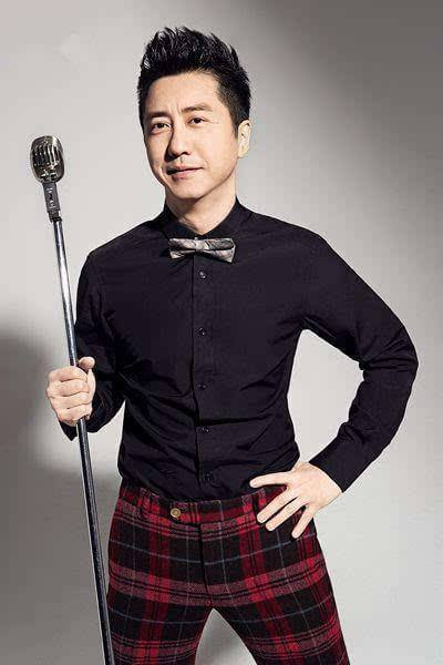 �׳���Ϊ���۾�������ô�˿��Ŷ��� ����ô����ĺ�����������Ϣ