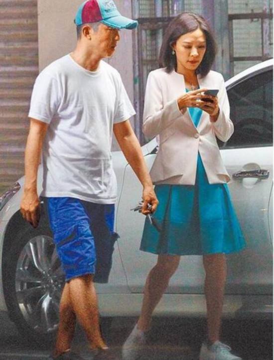 �׳���Ϊ���۾�������ô�˿��Ŷ��� ����ô����ĺ�����������Ϣ