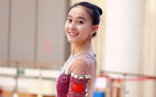 张豆豆个人资料身高三围胸多大挺胸照 张豆豆图片海量私照曝光