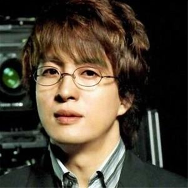 裴勇俊人品很渣吗为什么被黑的这么惨 裴勇俊为什么娶朴秀珍照片