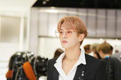 ���뺲��Ƶ���������������������� UNINE���뺲��������ʵ��