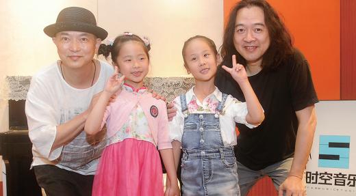 ���и���������Ƭ����� ���н�����λ�����������˭��ʷ��һ��