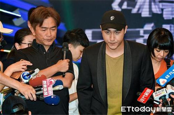 �����ܶ�����������������ô�� �����Ů����˭Ϊ���˳�����Ȧ