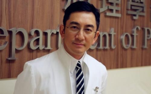 �����������˶�Թ���԰������ ˹�İ�����������״����������˭