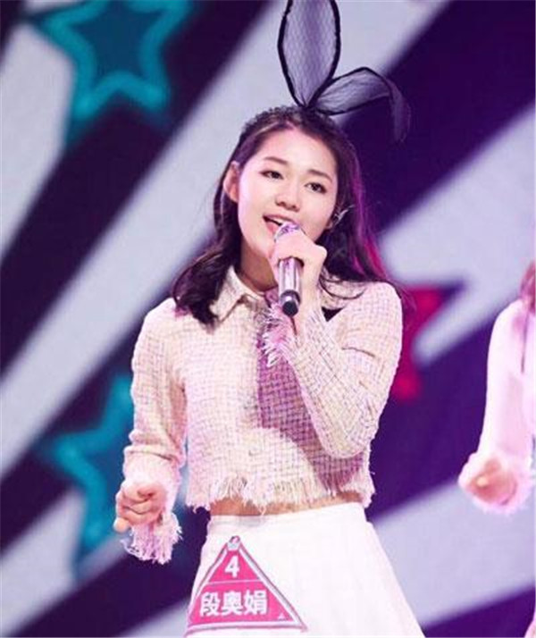 段奥娟八卦黑历史盘点不高考了吗最新近况 段奥娟喜欢的歌手是谁