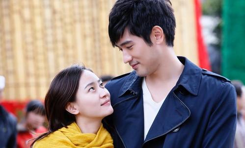 高以翔采访中说错过一个女孩 高以翔喜欢过焦俊艳吗看焦俊艳眼神