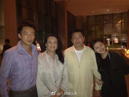 ��С��ƾʲô������ ����������������ʲô����Ǯ�𱳾�ʵ��