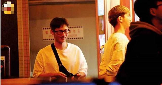 �����ڻ�Ӧͬ��Ϊʲôϲ���е���ʷ��Ƥ ������������Ϊʲô����